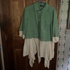 Moonlight green and beige tunic